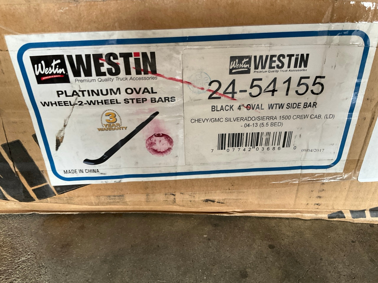 Westin 24-54155 Platinum 4'' Oval Wheel To Wheel Step Bars, Crew Cab 5.5' Bed