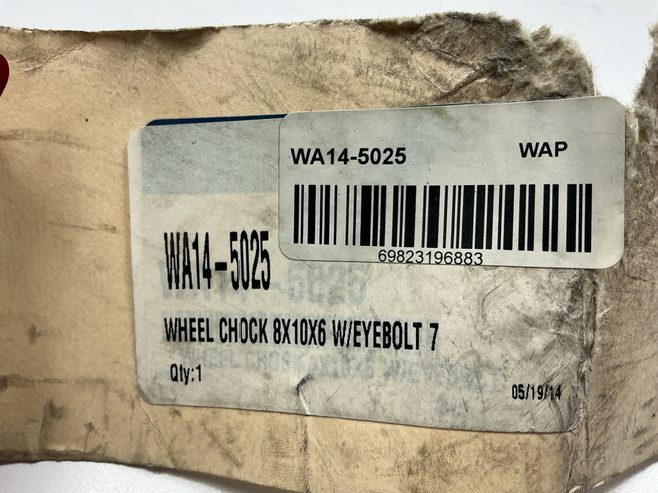 World American WA14-5025 Wheel Chock Block, 8'' X 10'' X 6'' W/ Eyebolt