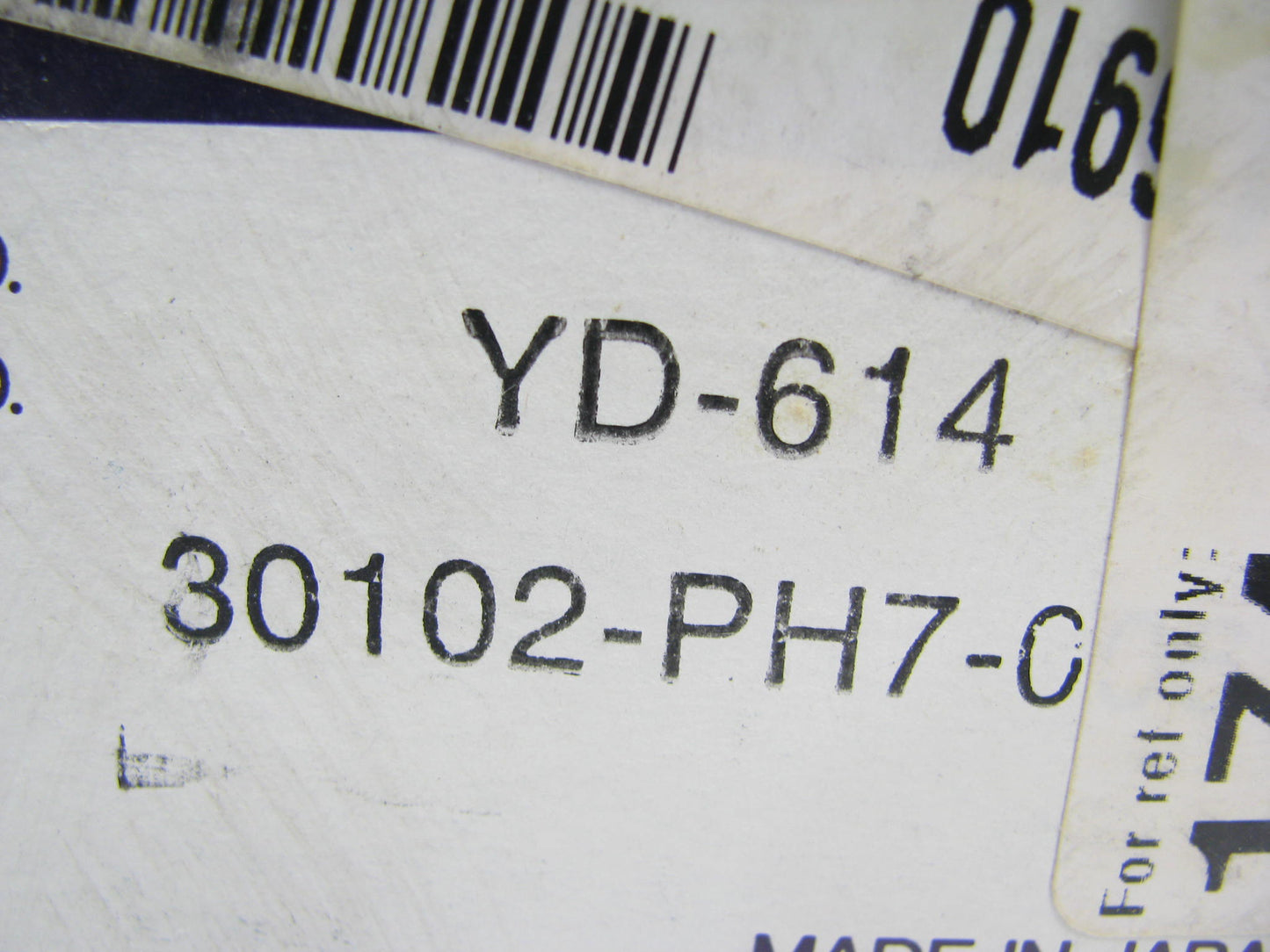 YEC YD-614 Ignition Distributor Cap For 86-87 Acura Legend 87-88 Sterling 825