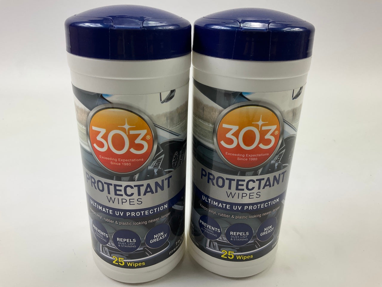 (2) 303 Automotive Protectant Wipes 25 Count UV Shielding Car Cleaning Wipes