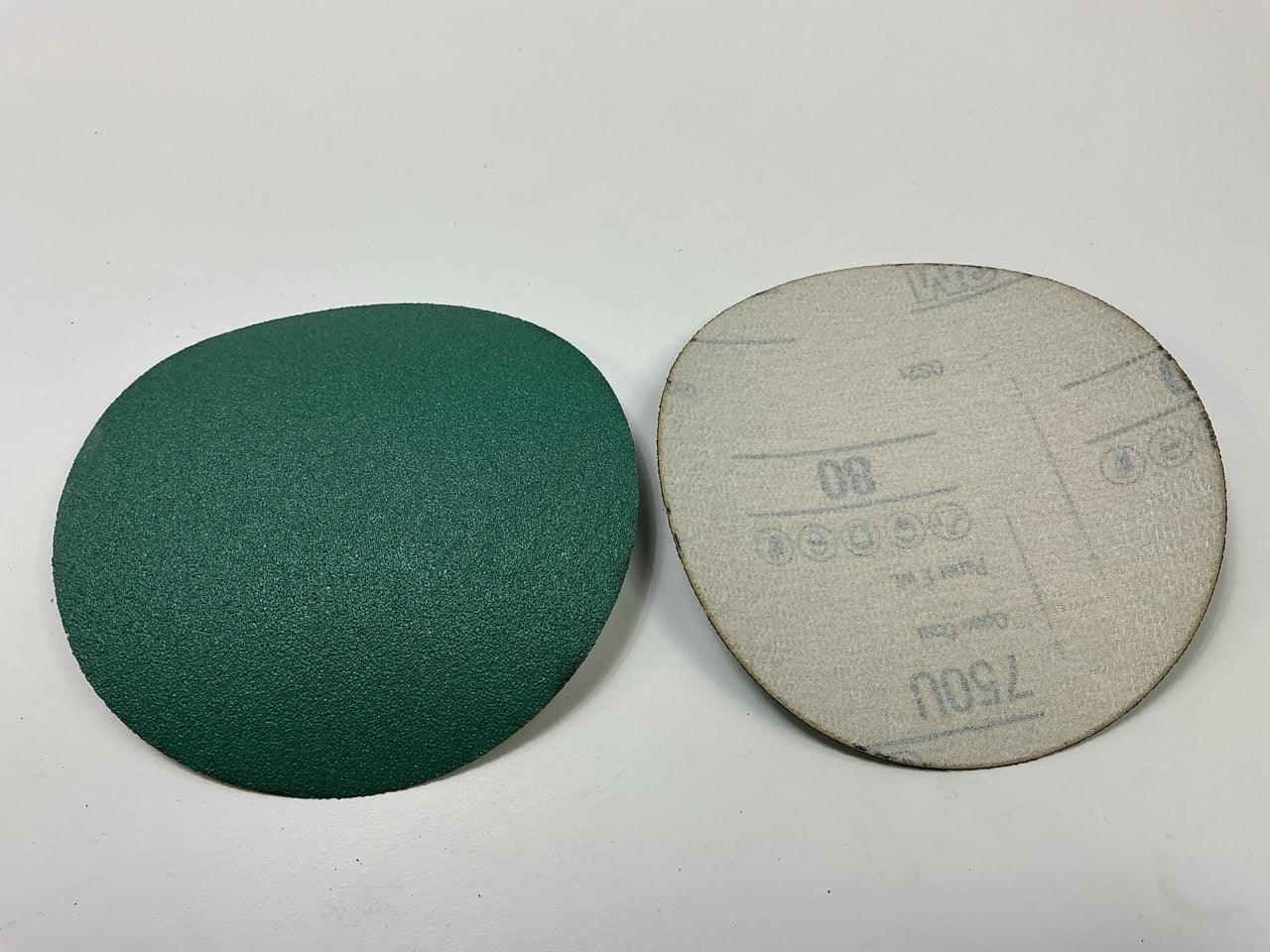 3M 00512 Green Corps Hookit Sanding Discs 6'' Dia, 80 Grit, 25 Disc / Box