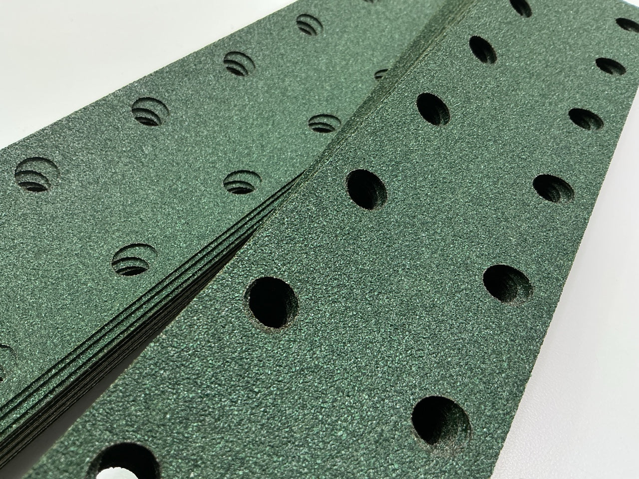 3M 00639 Green Corps Hookit Sandpaper Sheets 2-3/4''x16'' 80E 80 Grit , 50 Pieces