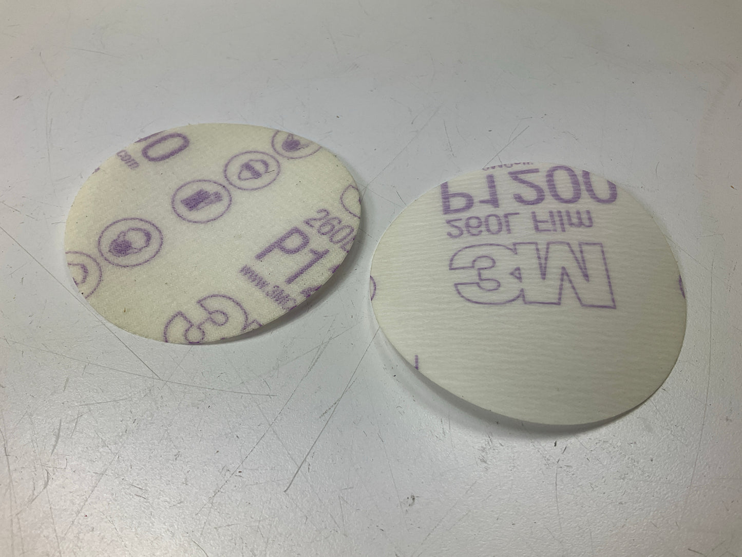3M 00908 Hookit 3'' P1200 Grade Finishing Film Sanding Disc, (Box Of 50)