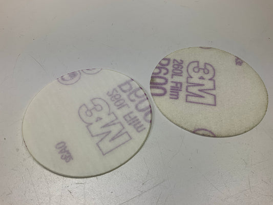 3M 0911 Hookit 3'' P600 Grade Finishing Film Sanding Disc, 50 Discs Per Box