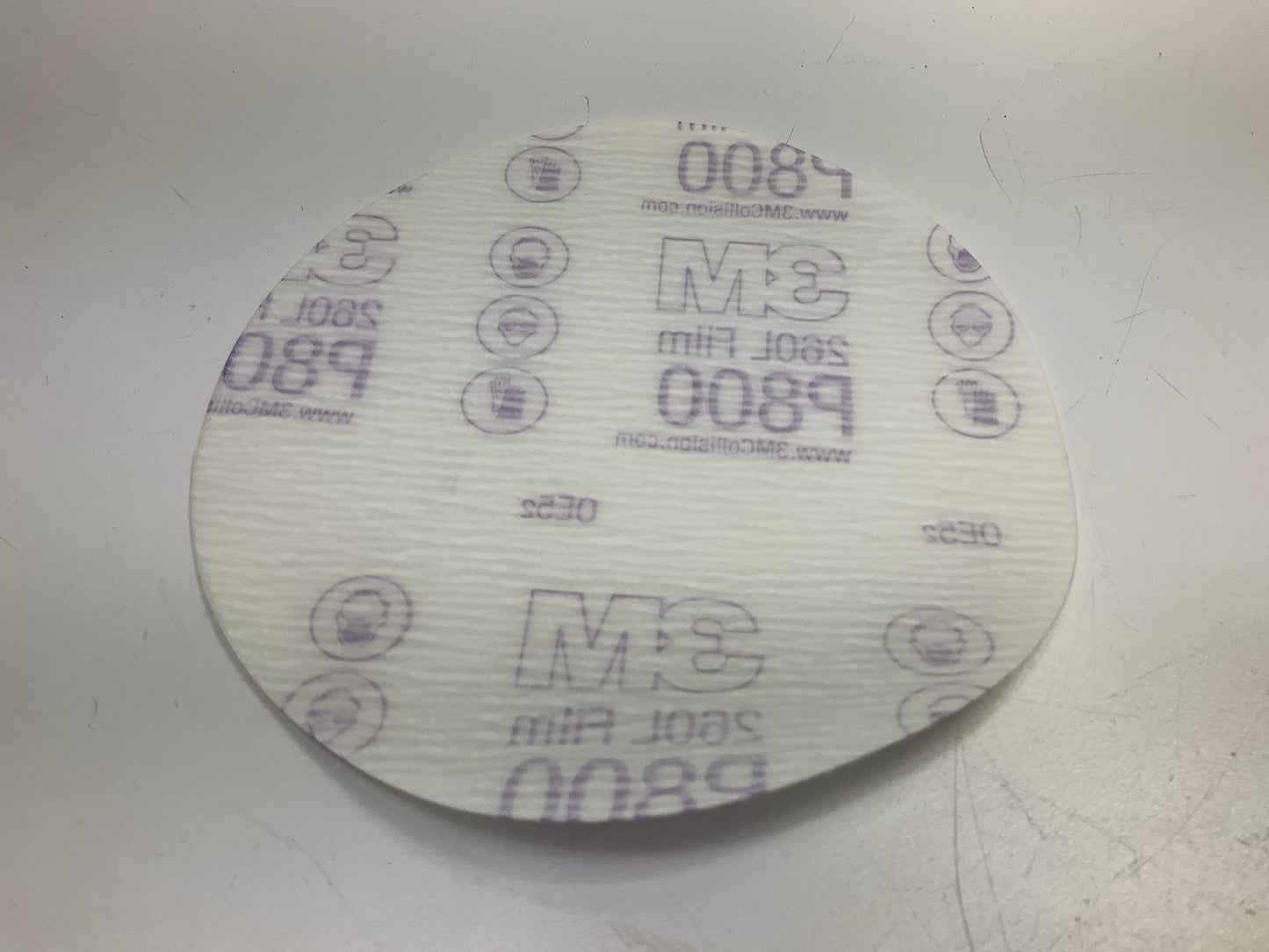 3M 00970 Hookit 6' P800 800 Grit Finishing Film Sanding Discs, 100 / Pack