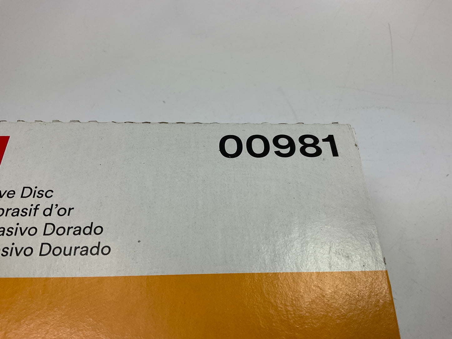3M 00981 Hookit Gold Sanding Disc 236U 6'' P120C 120 Grit (100 Discs/Box)