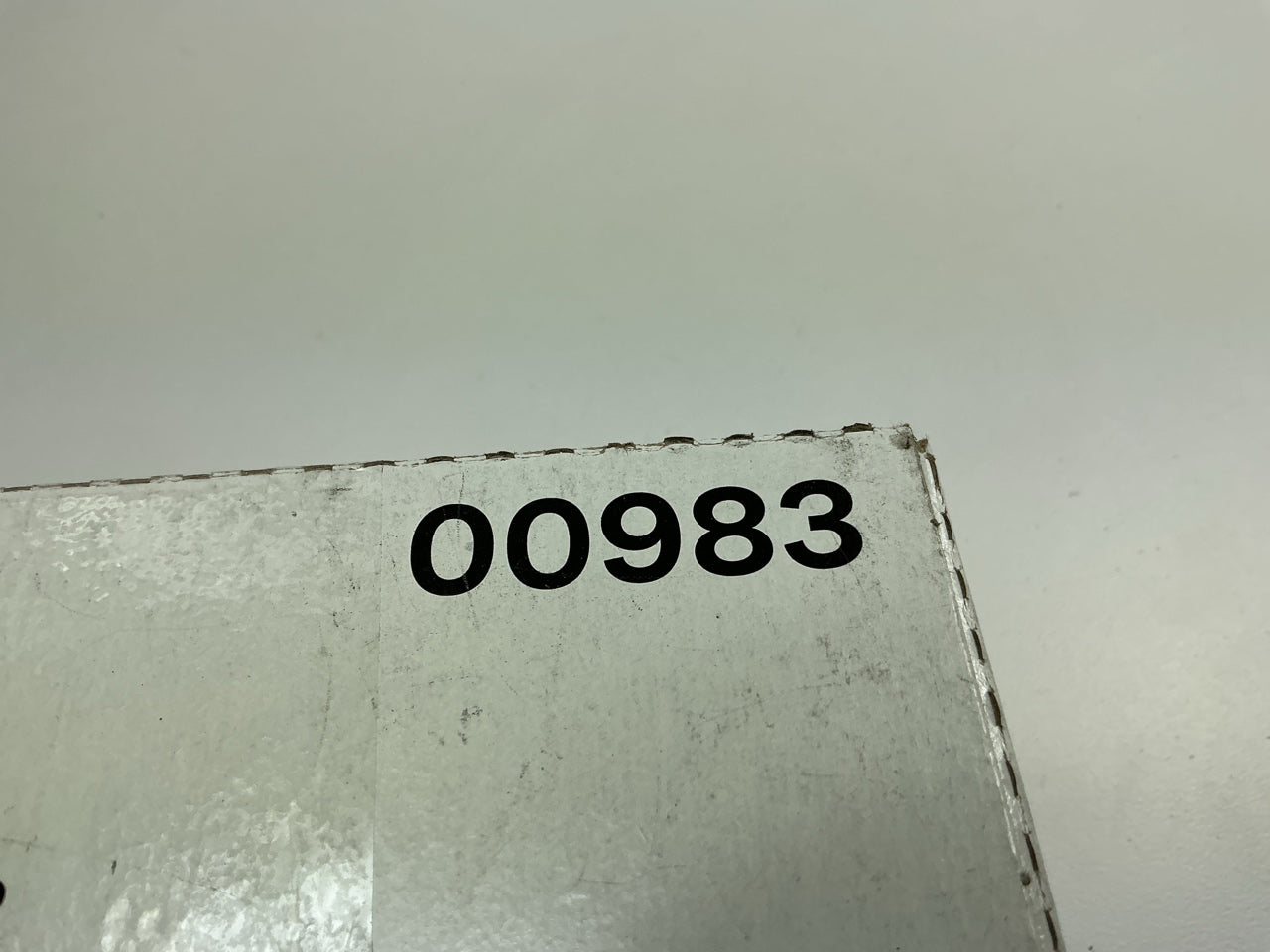 3M 00983 Hookit Gold Sanding Disc 236U 6'' P80C 80 Grit (75 Discs / Box)