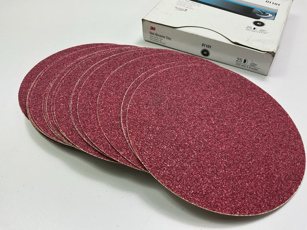 3M 01101 Red Abrasive 8'' P40 40 Grit Stikit Auto Body Sanding Discs (25 / Box)