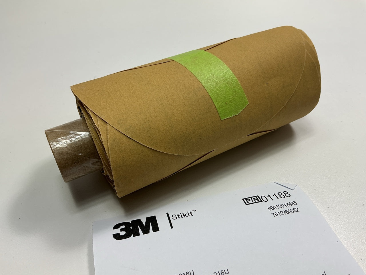 3M 01188 Stikit Gold Sand Paper 5'' Disc Roll 216U, P400 Grit - 75 Discs / Roll