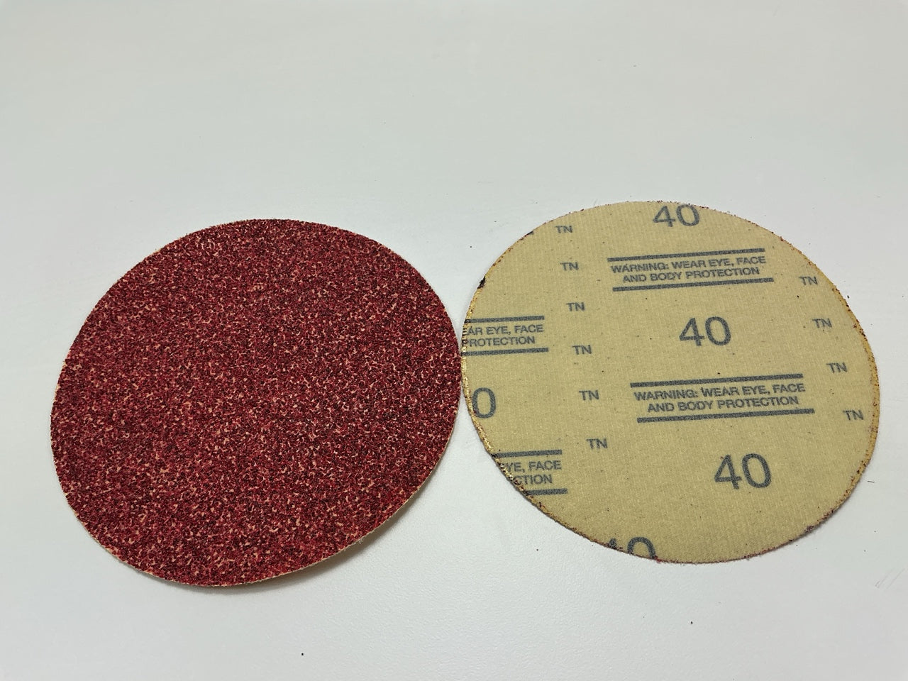 3M 01262 Red Abrasive Hookit 6'' P40 40 Grit Sanding Abrasive Disc (25 / Box)