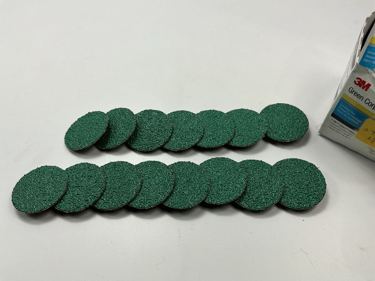 3M 01398 Green Corps Roloc 2'' Disc, 24 Grit - Pack Of 15 Discs