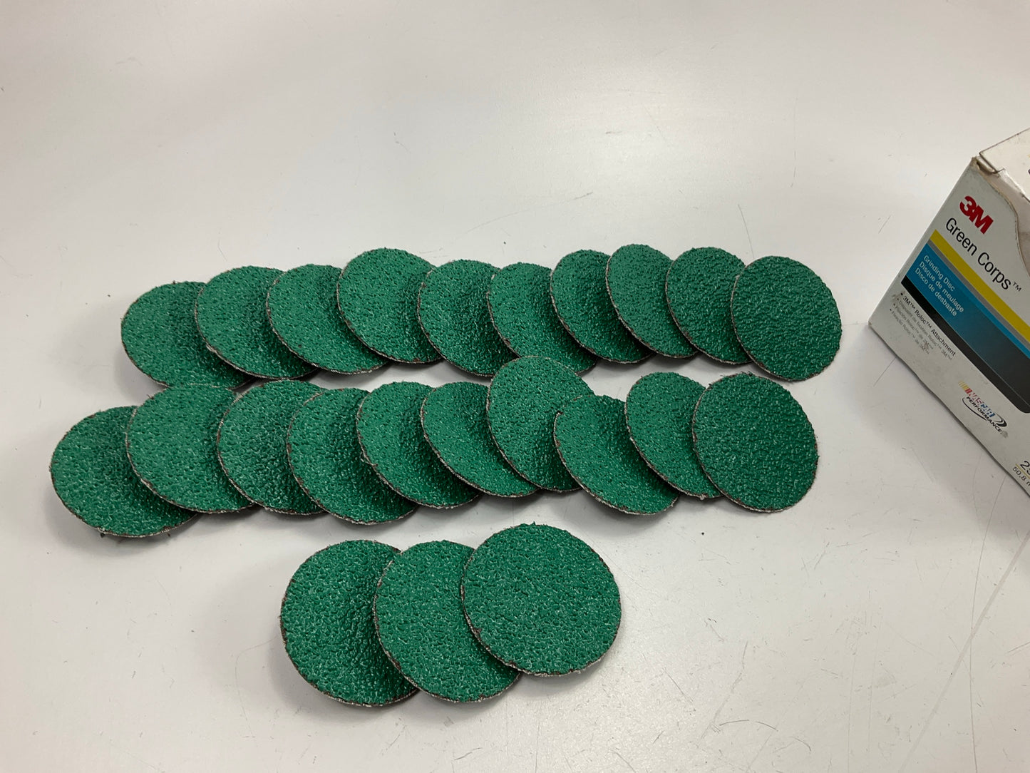3M 01398 Green Corps Roloc 2'' Surface Prep Disc, 24 Grit - Pack Of 23 Discs