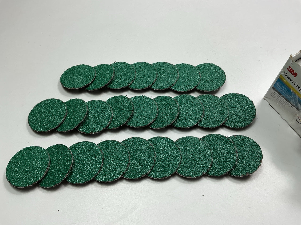 3M 01398 Green Corps Roloc 2'' Surface Prep Disc, 24 Grit - Pack Of 25 Discs