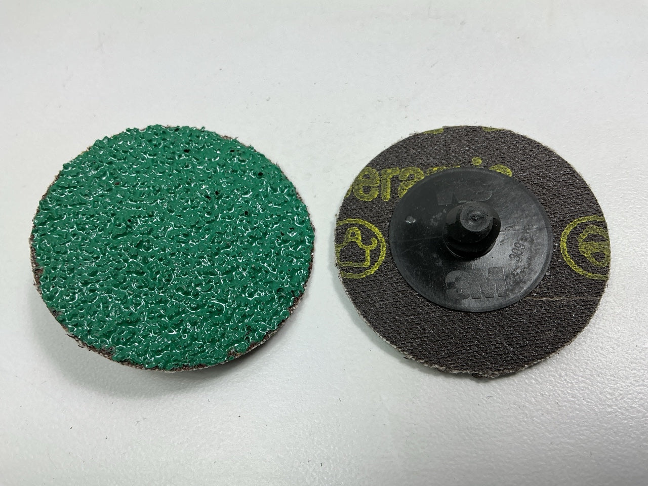 3M 01398 Green Corps Roloc 2'' Surface Prep Disc, 24 Grit - Pack Of 25 Discs