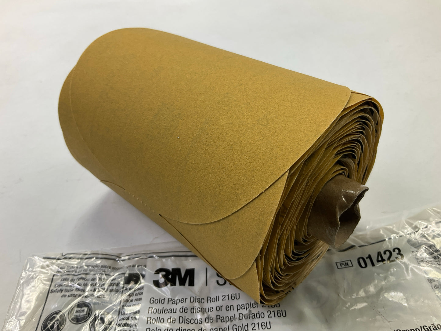 3M 01423 Stikit Gold Paper Sanding Disc Roll 216U P220 5'' Discs, Roll Of 175