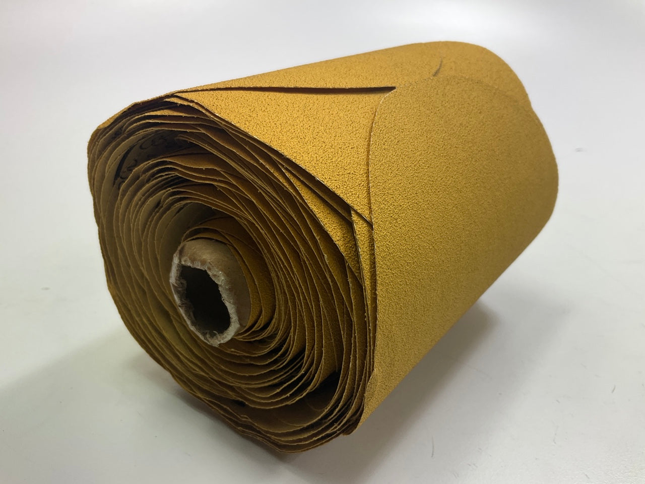 3M 01427 Stikit Gold Sanding Disc Roll 236U, 5'', P100 Grade, 125 Discs Per Roll