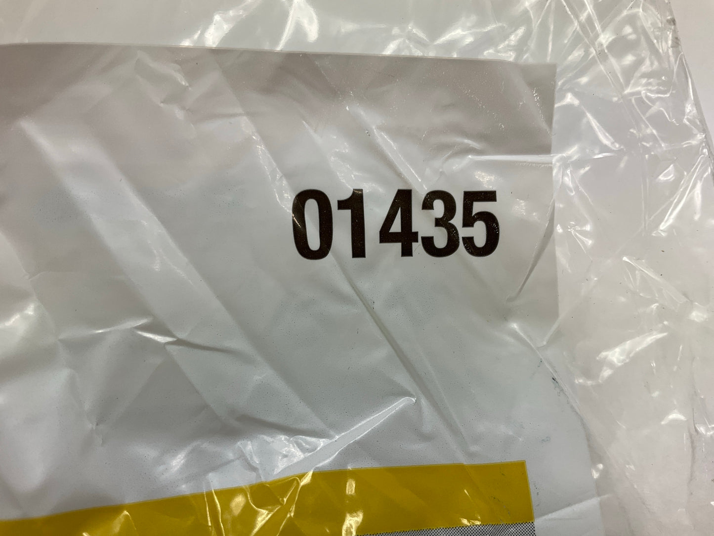 3M 01435 Automotive 6'' Stikit Gold Disc Roll  P320 Grit - 175 Discs Per Roll