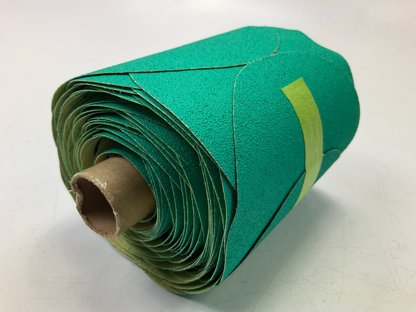 3M 01501 5 Inch Stikit 80D Grit Fre-Cut Sanding Disc Roll, 100 Disc Per Roll