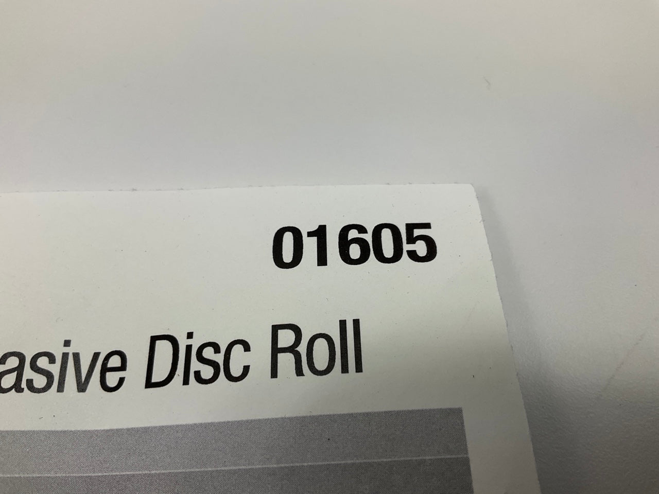 3M 01605 Stikit Red Abrasive PSA Sanding Disc, 5 In, P220, 100 Disc Roll