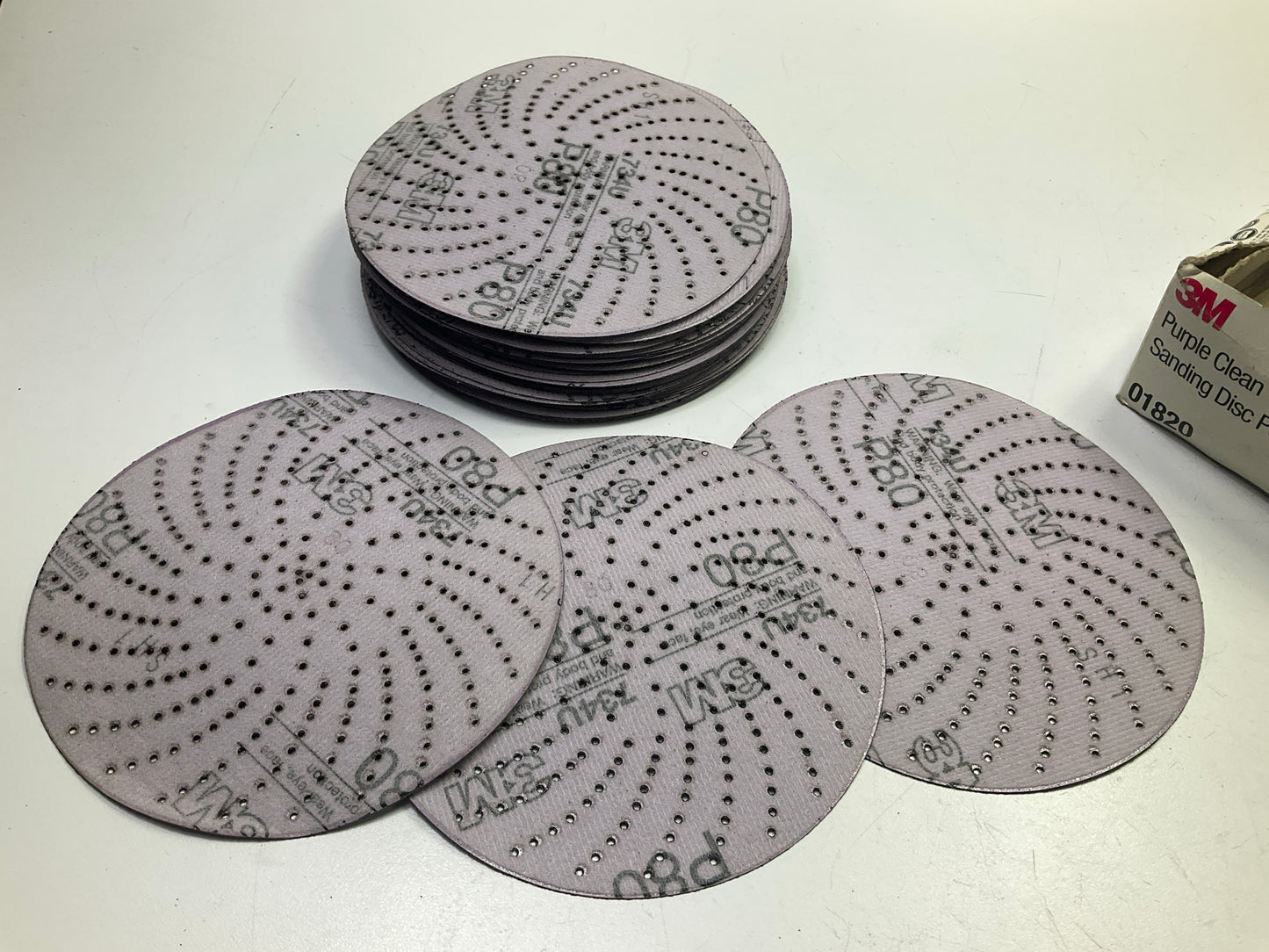 3M 01820 Purple Clean Sanding Hookit Disc 745I, 6'', P80 Grit, 39 Discs Total