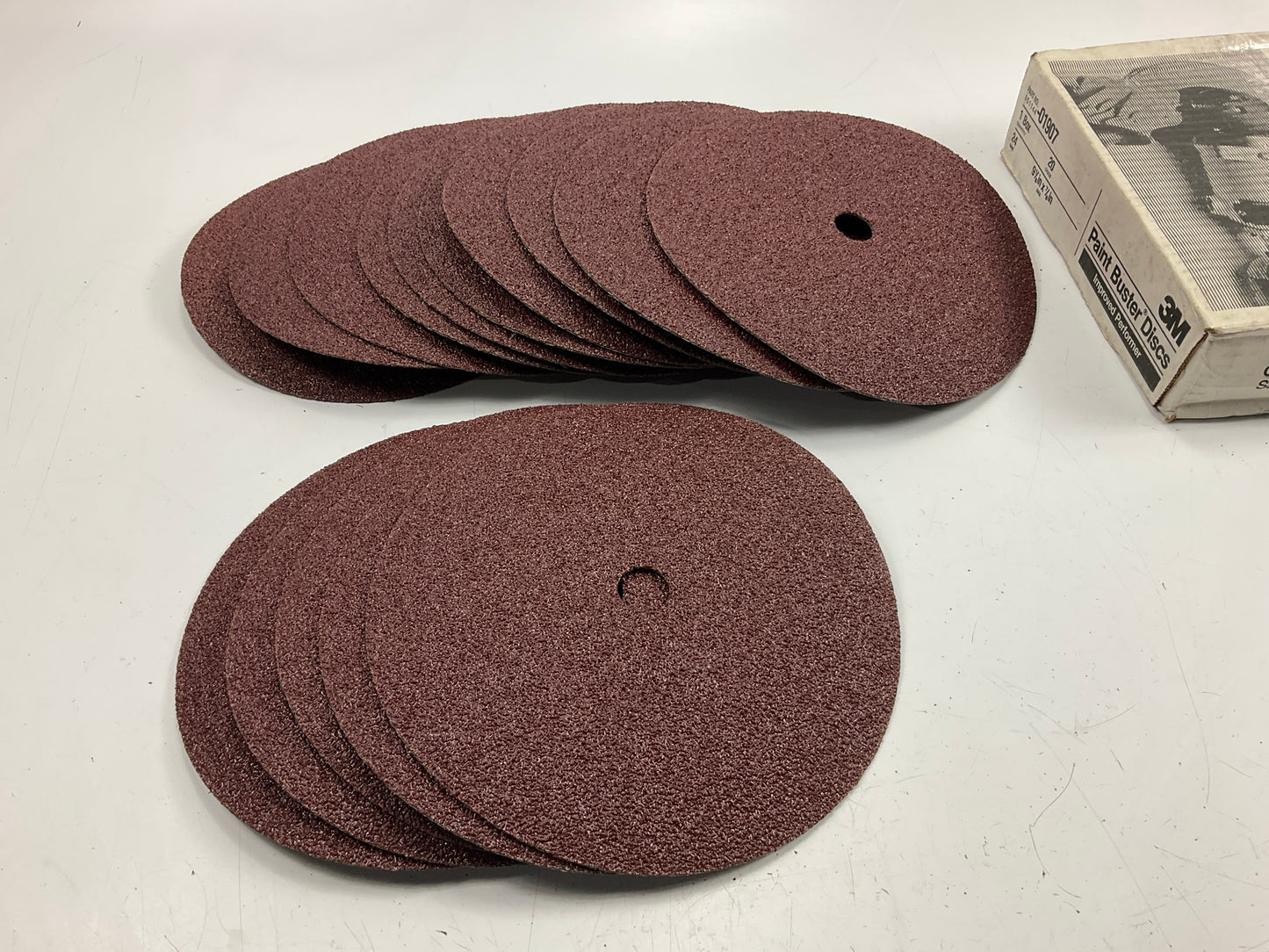 (15) 3m 01907 24 Grit Rough Removal Paint Buster Grinding Discs 9-1/8''X7/8''