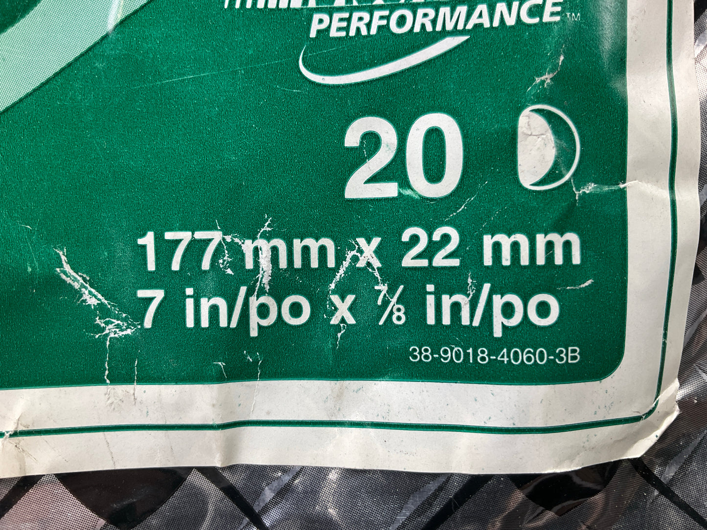 3M 01921 Green Corps 7'' X 7/8'' Fibre Sanding Disc 50 Grit, 20 Discs Total