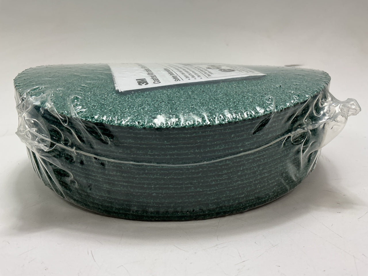 3M 01922 36 Grit 7'' X 7/8'' Coated Abrasive Grinding Discs, Fibre, 20 Discs Total