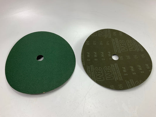 3M 01927 50 Grit Green Corps Fibre Disks - 3 Discs Total, As Shown