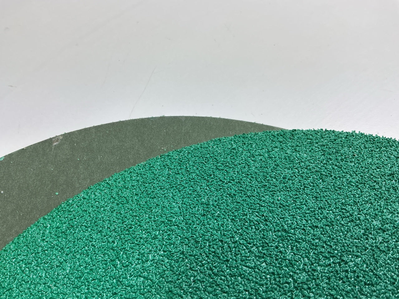 19 Discs - 3M 01928 Green Corps Fibre Sanding Disc, 9 1/8 In X 7/8 In, 36 Grit