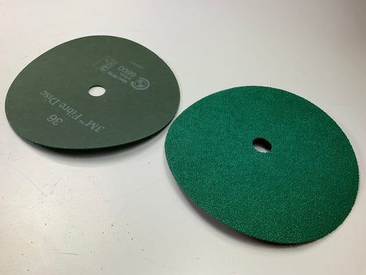 9 Discs - 3M 01928 Green Corps Fibre Sanding Disc, 9-1/8 In X 7/8'', 36 Grit,