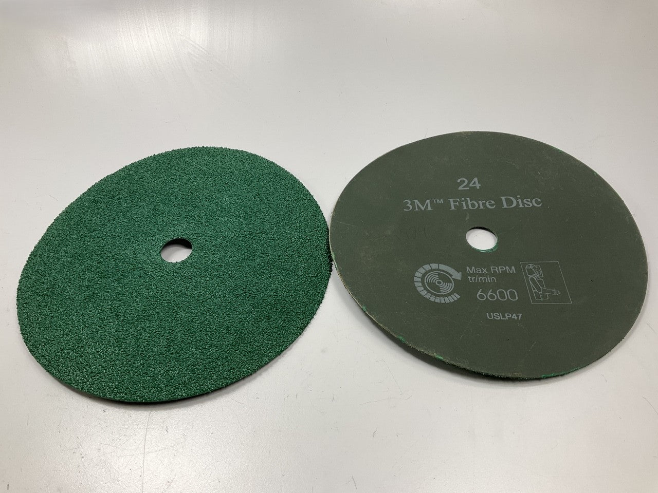 3M 01929 Coated Abrasive Grinding Disc - 24 Grit 9-1/8''x7/8'', PACK OF (8) Discs