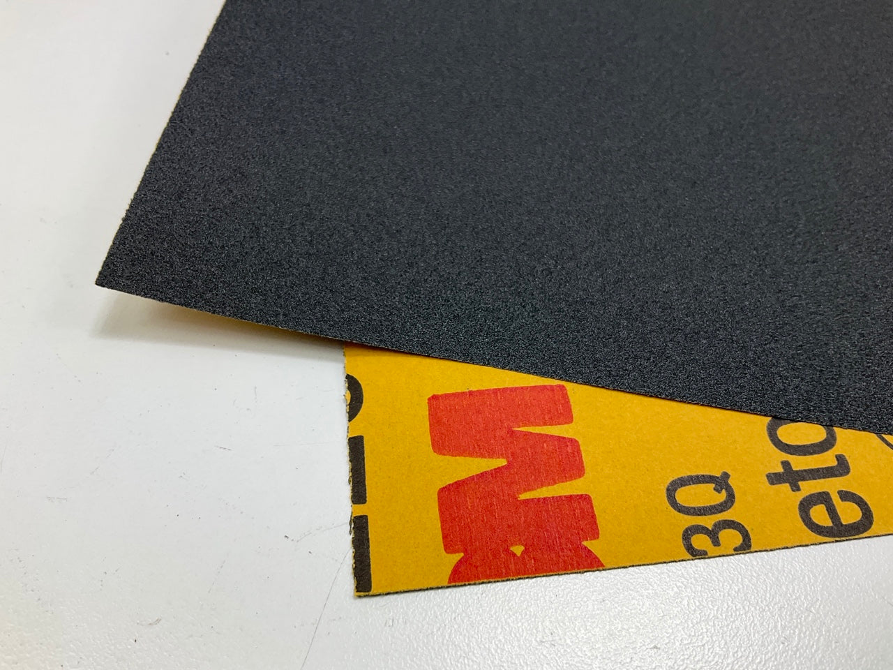 3M 02043 Wetordry Abrasive Sandpaper Sheet, 413Q, 220+ Grit, 9'' X 11'', 50 / PACK
