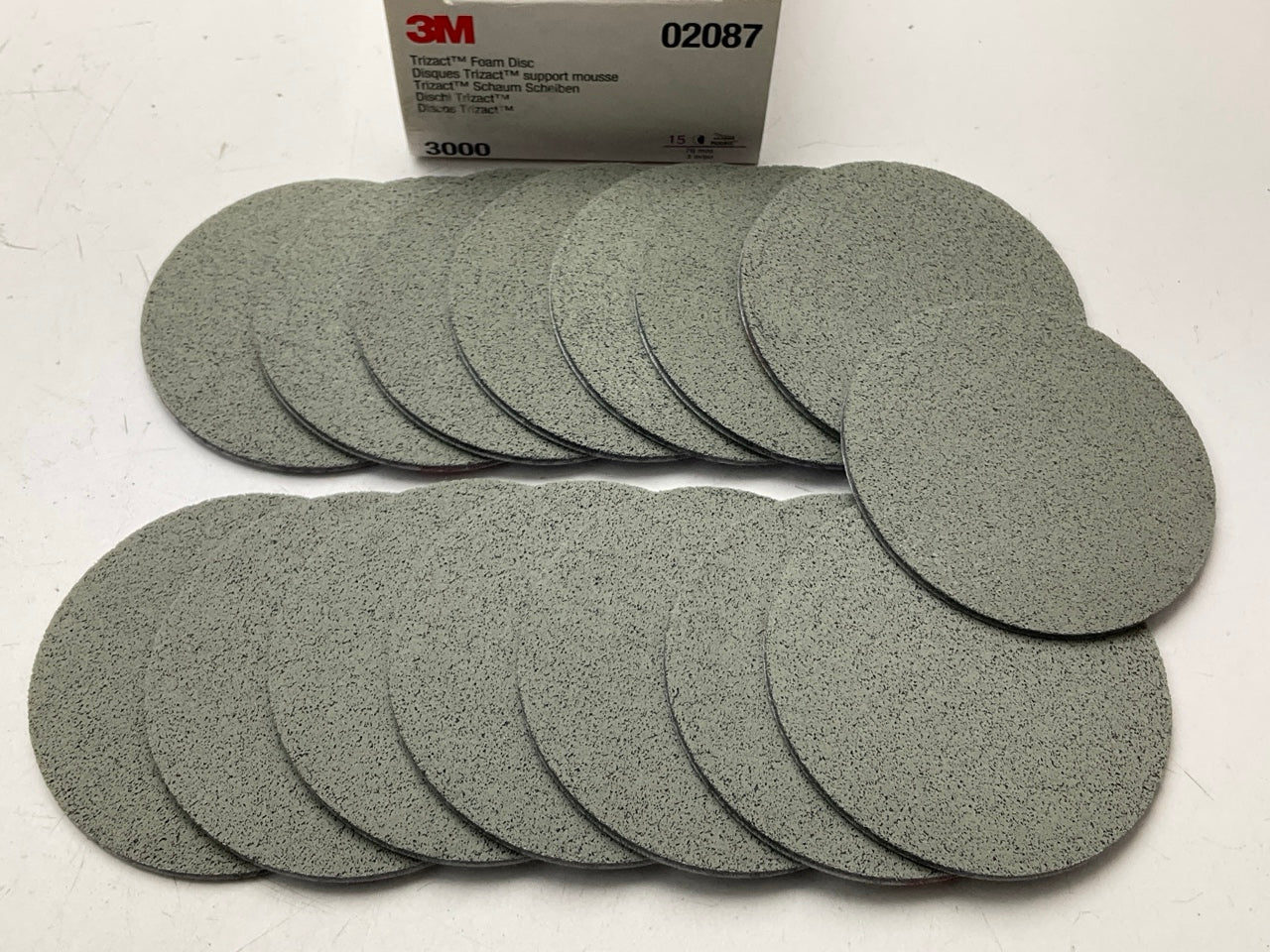 3M 02087 Trizact Hookit 3'' P3000 Grit Foam Disc Automotive 15 Discs / Box