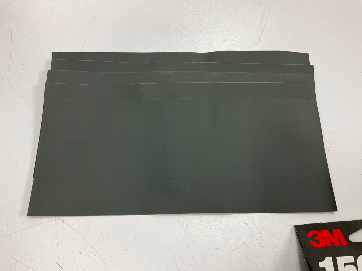 3M 03002 1500 Grit 3-2/3''x9'' Auto Sandpaper Sheets Polish (5 Sheets / Pack)