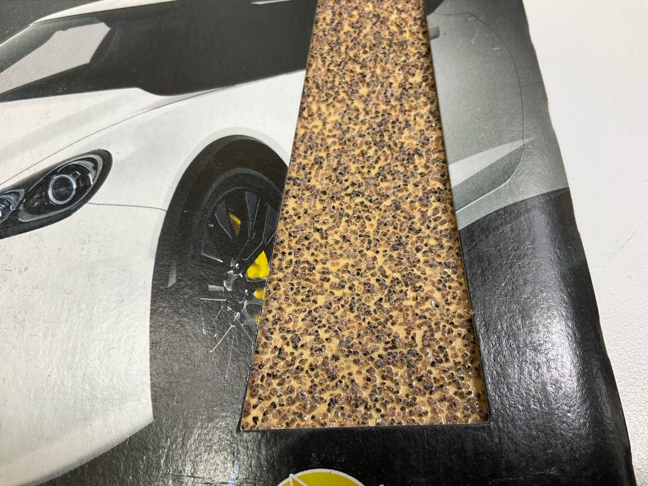 (10) 3M 03038 Sandpaper 40 Grit, 3-2/3'' X 9'' Suitable For Machine Hand Sanding