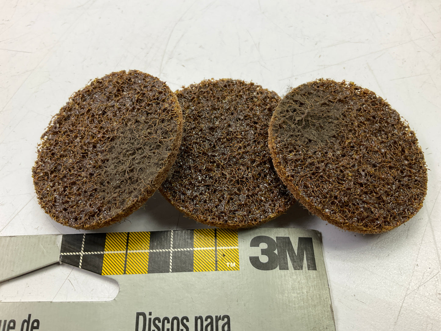 (3) Pack - 3M 03057NA 2'' Coarse Stripping Discs