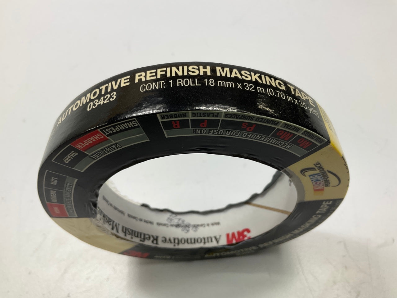 3M 03423 Automotive Refinish Masking Tape, 0.70'' X 35 Yds, 1 Roll