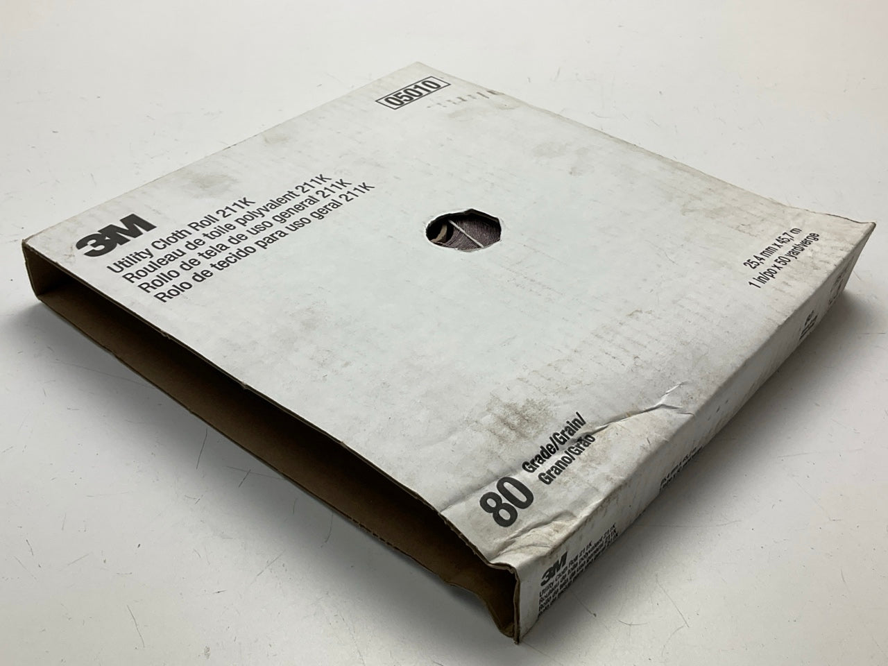 3M 05010 211K Abrasive Utility Cloth Roll 1'' X  50 Yd  80 Grit Sandpaper Roll