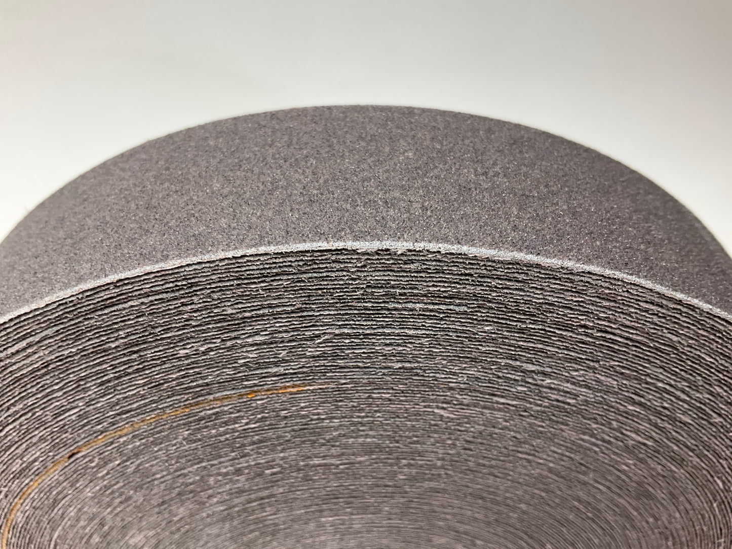 3M 05029 211K Coated Aluminum Oxide Shop Roll, J Weight, 1-1/2 In Width X 50 Yd