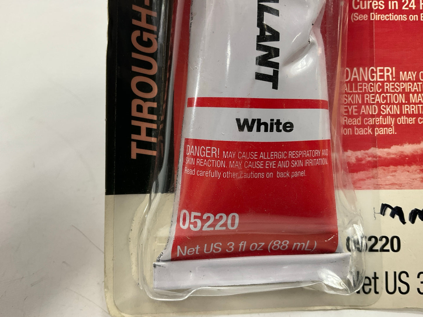 3M 05220 Marine Adhesive Sealant Fast Cure 5200 Permanent Bonding & Sealing 3 Oz