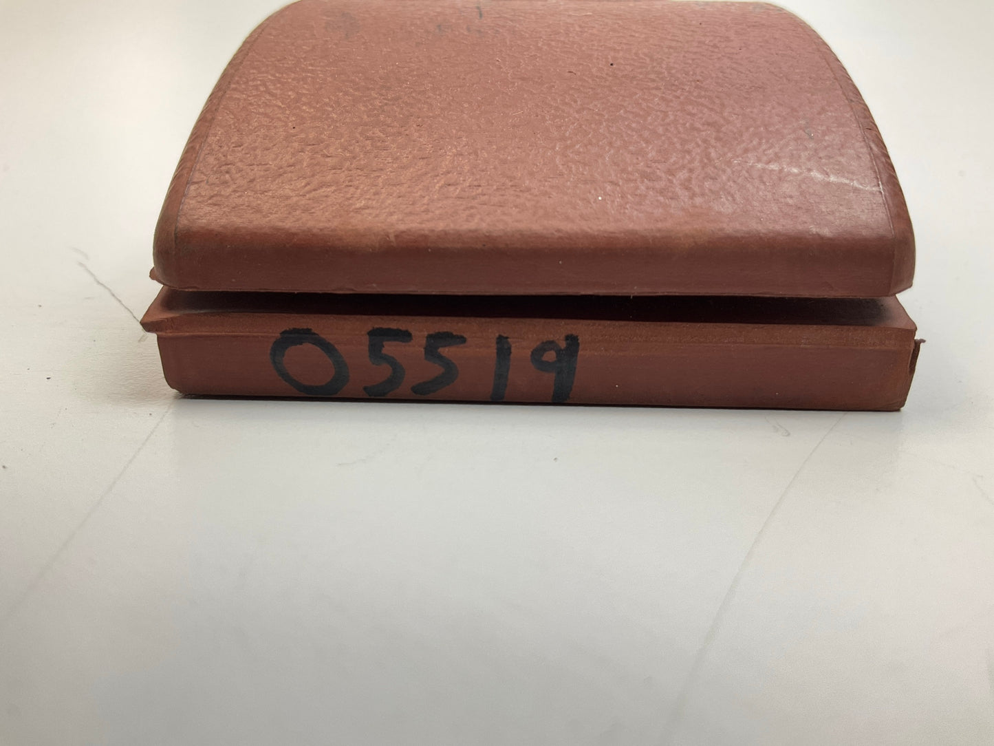 Minor Scratches From Storage - NEW 3M 5519 Rubber Hand Sanding Block 05519