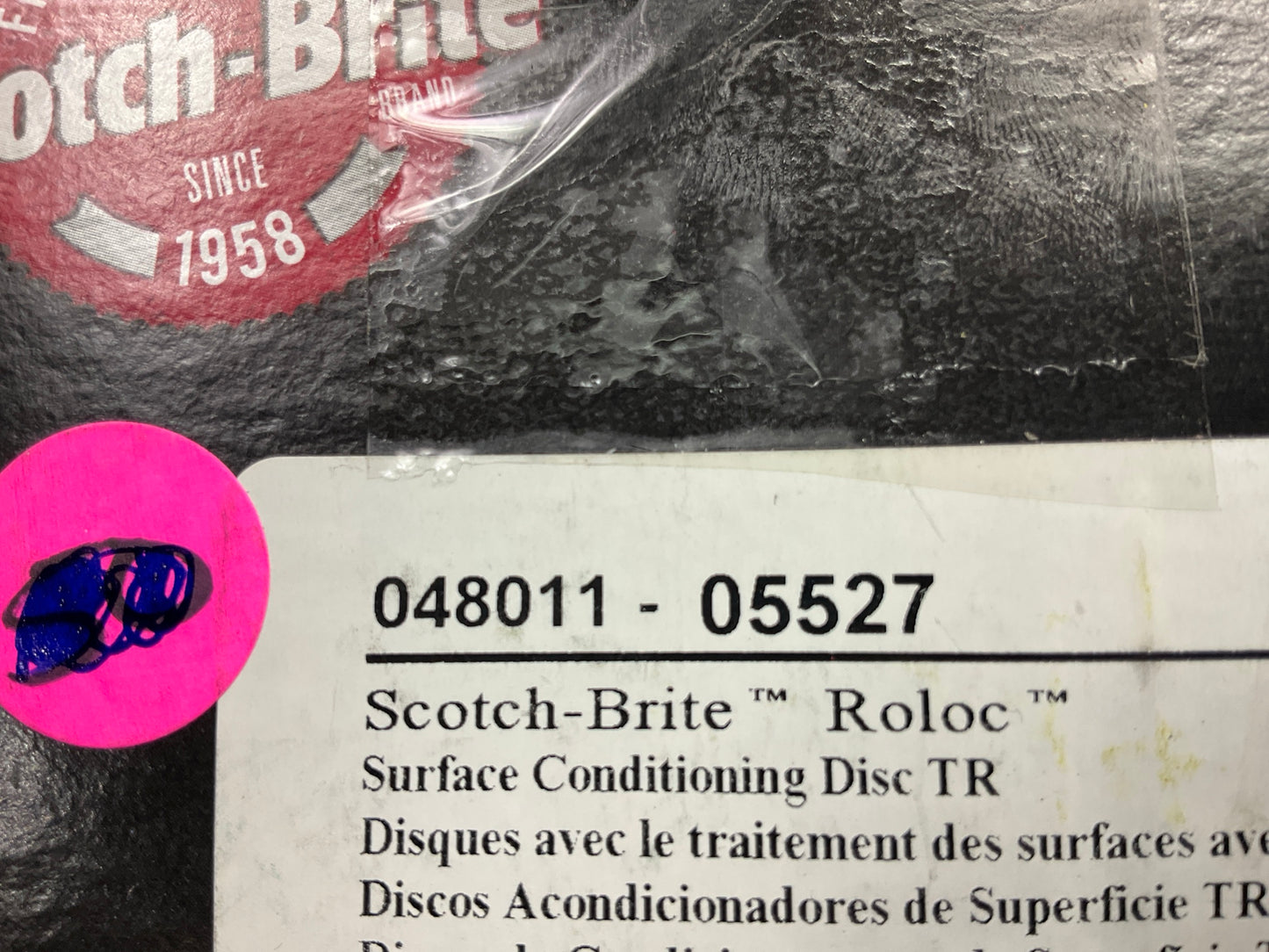 3M 05527 Scotch-Brite Roloc Surface Prep Disc 2'' Diameter TR MED Grit - 49 Discs