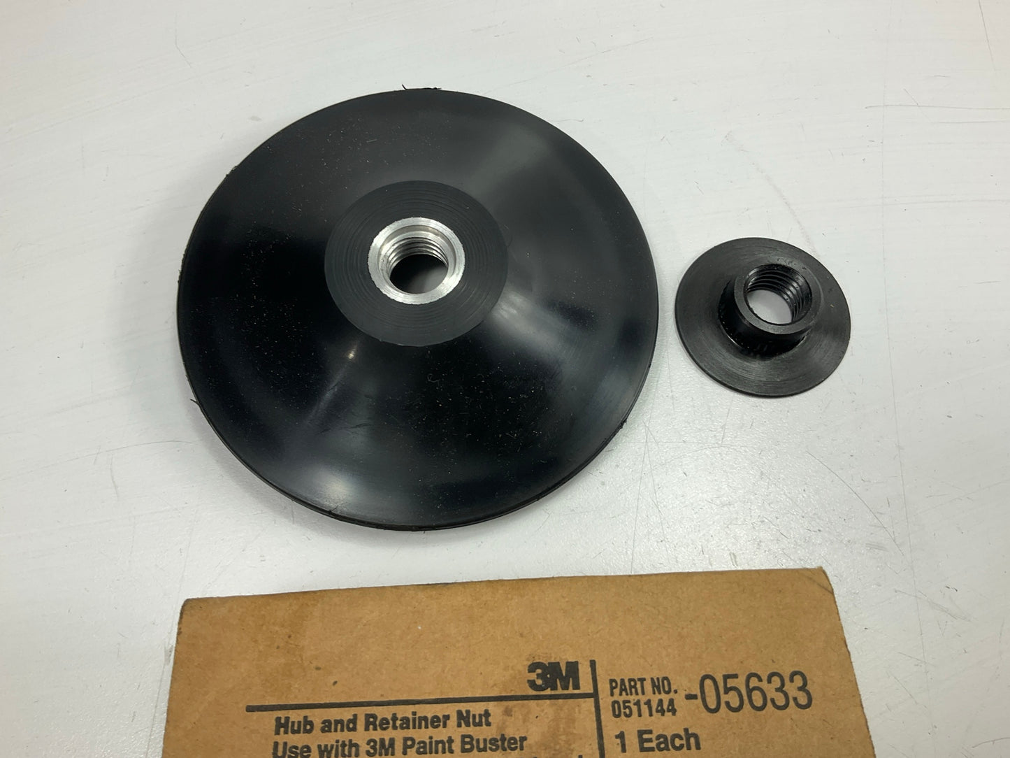 3M 05633 Paint Buster Hub And Retainer Nut