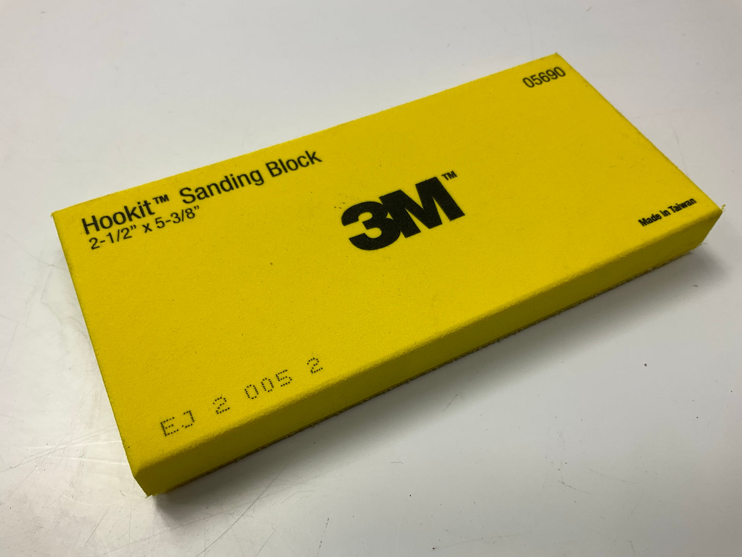 3M 05690 Hookit Sanding Block, 5/8 In X 2-1/2 In X 5-3/8 In