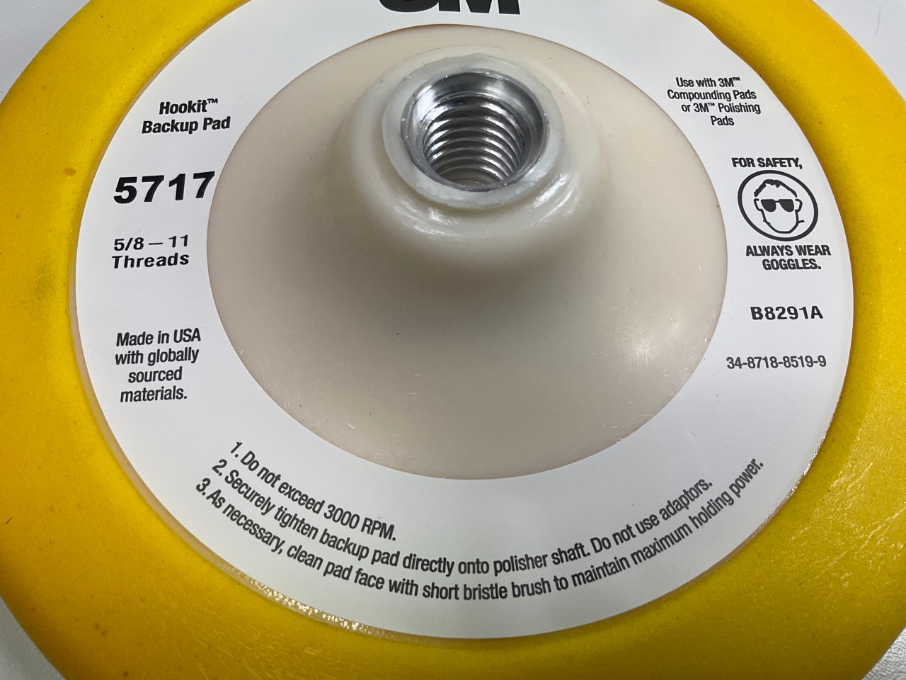 3M 05717 Buffing And Polishing 7 Inch Backup Pad - Hookit 7''x3/4''