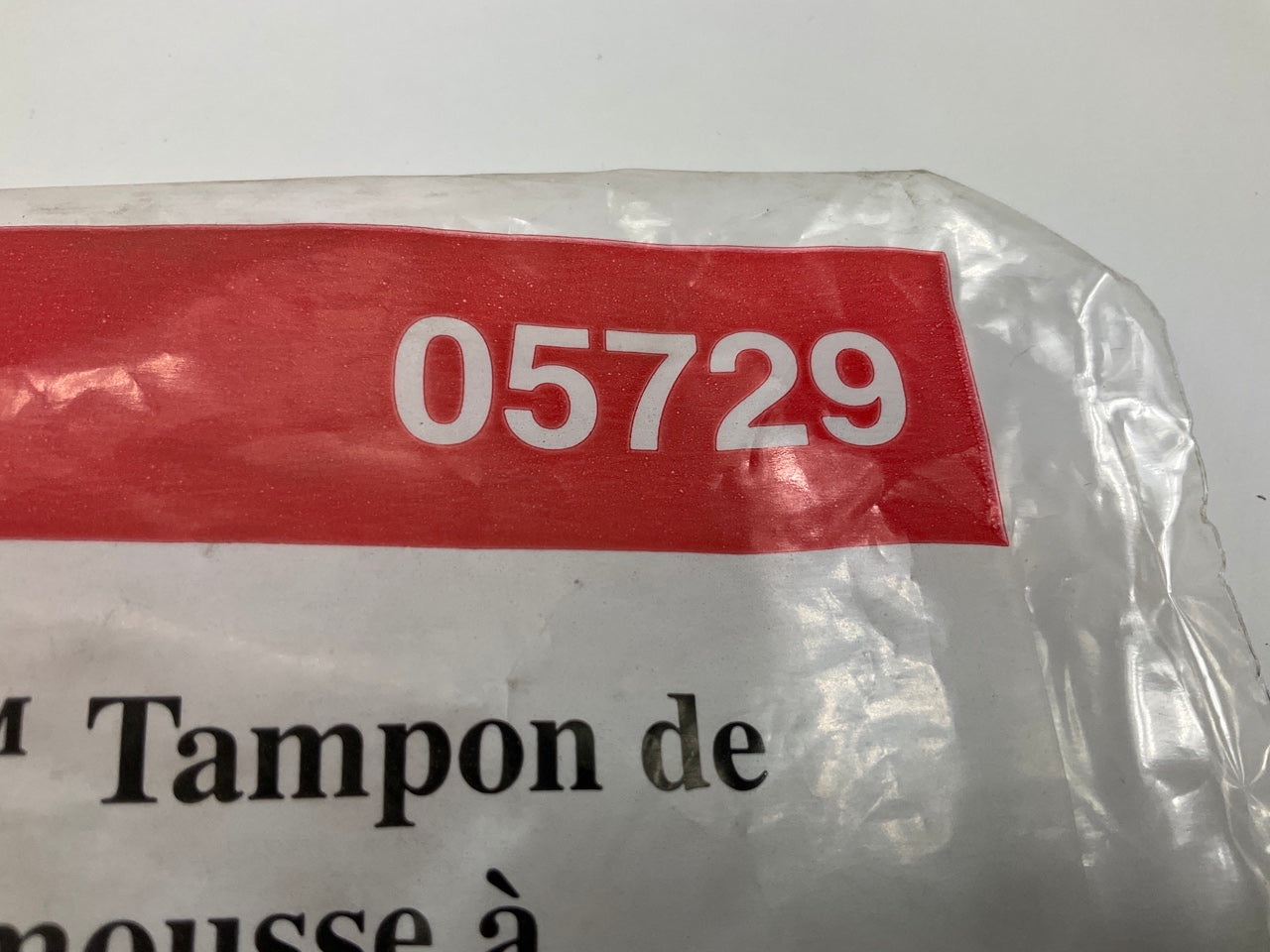 3M 05729 Perfect-It 6-3/4'' DA Glazing Buffing Pad 6'' - SINGLE PAD AS SHOWN