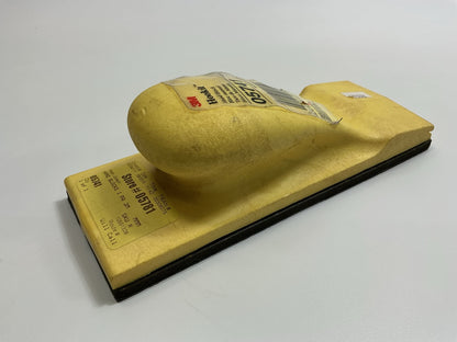 3M 05741 Hookit 2-3/4'' X 7-3/4'' Hand Sanding Block