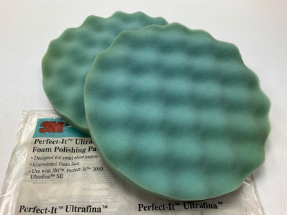 3M 05751 Ultrafine Single-Sided 8 In. Foam Auto Body Polishing Pad (2 / Pack)