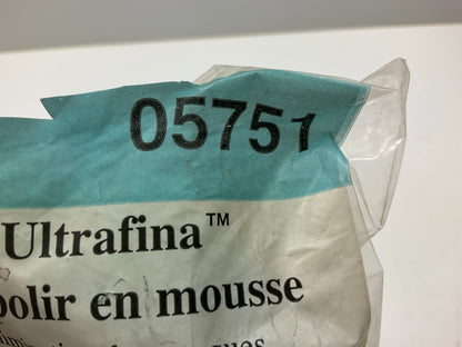 3M 05751 Ultrafine Single-Sided 8 In. Foam Auto Body Polishing Pad (2 / Pack)