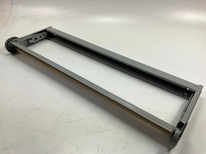3M 05912 Welding And Spark Deflection Paper Roll Dispenser